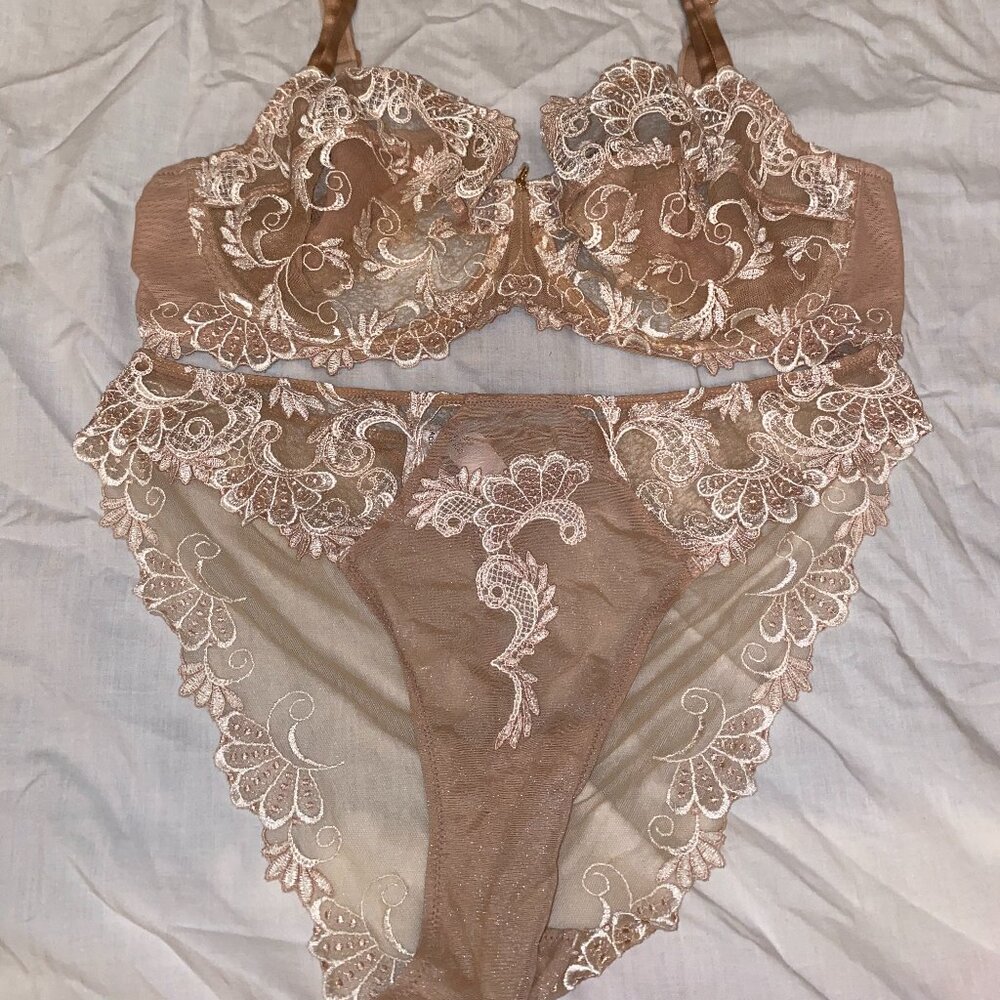 Lise Charmel Dressing Floral 2 pieces set Ambre Nacre